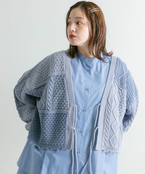 ＊＊KBF / ケービーエフ カーディガン・ボレロ | ケーブルパッチワークニットカーディガン（L.BLUE）