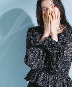 フラワープリントビスチェブラウス