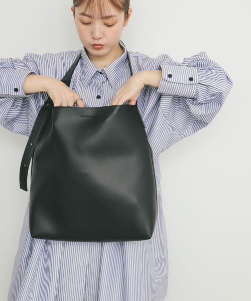 ＊＊KBF / ケービーエフ ショルダーバッグ | ソフトイージーバケットBAG（BLACK）
