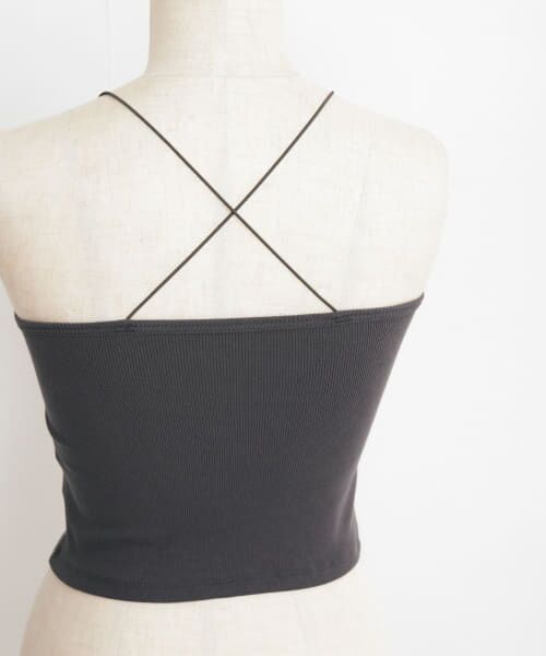 ＊＊KBF / ケービーエフ キャミソール・チューブトップ | カップ付きクロップドキャミソール（CHARCOAL）