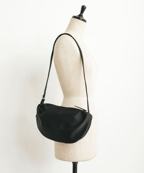 KBF サテンミニショルダーBAG ケービーエフ KBF サテンミニショルダーBAG （BROWN