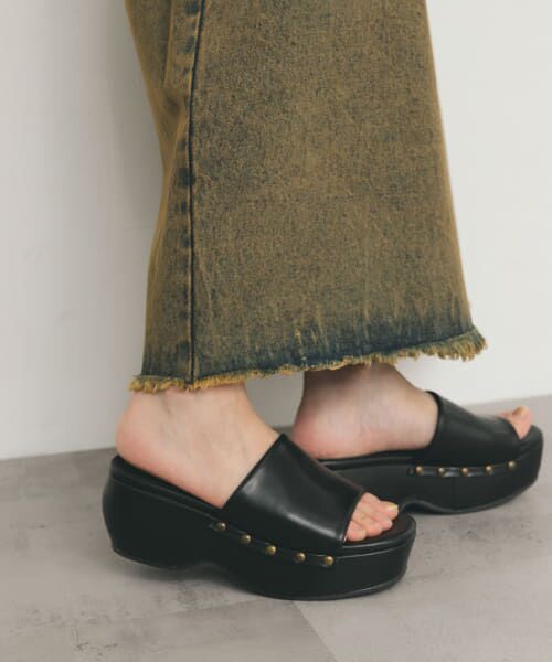 ＊＊KBF / ケービーエフ サンダル | スタッズサボサンダル（BLACK）