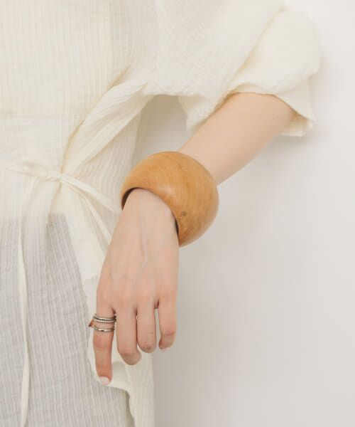 ＊＊KBF / ケービーエフ ブレスレット・バングル | ラウンドウッドボリュームバングル（NATURAL）