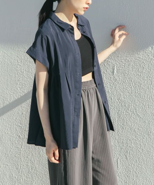 ＊＊KBF / ケービーエフ シャツ・ブラウス | スリーブレスタックフレアブラウス（NAVY）