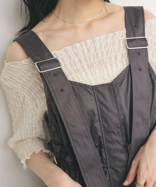 ＊＊KBF / ケービーエフ シャツ・ブラウス | コンパクトシャーリングブラウス（IVORY）