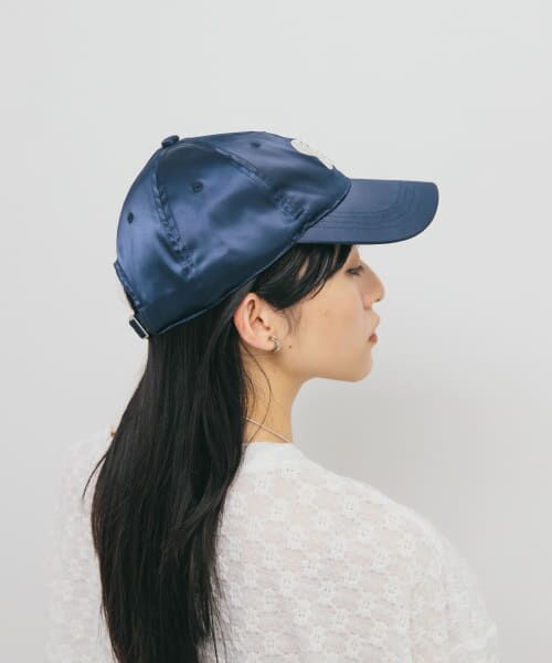 【完売】KBF プランプエンブロイダリーCAP キャップ 帽子 セール】 プランプエンブロイダリーサテンCAP （キャップ