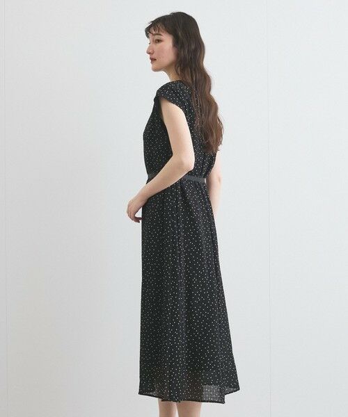 セール】 ドット柄シアーサッカーワンピース≪手洗い可能