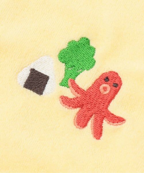 kladskap / クレードスコープ スタイ・ビブ | 刺しゅうスカラップスタイ | 詳細3