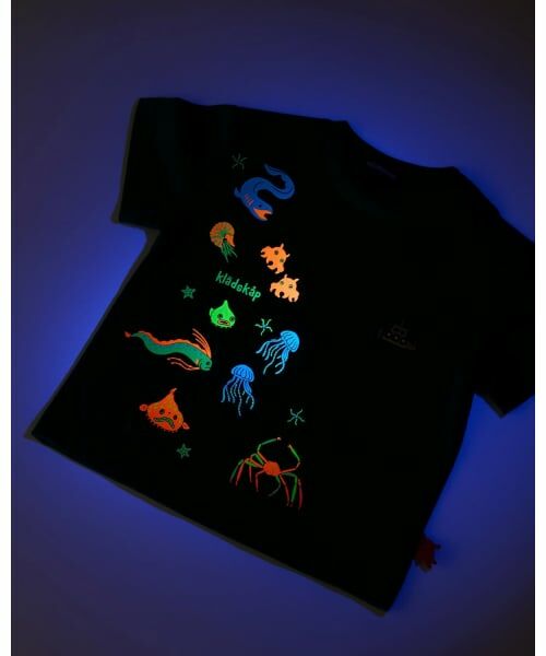 kladskap / クレードスコープ Tシャツ | 蓄光深海魚刺しゅう半袖Tシャツ | 詳細20