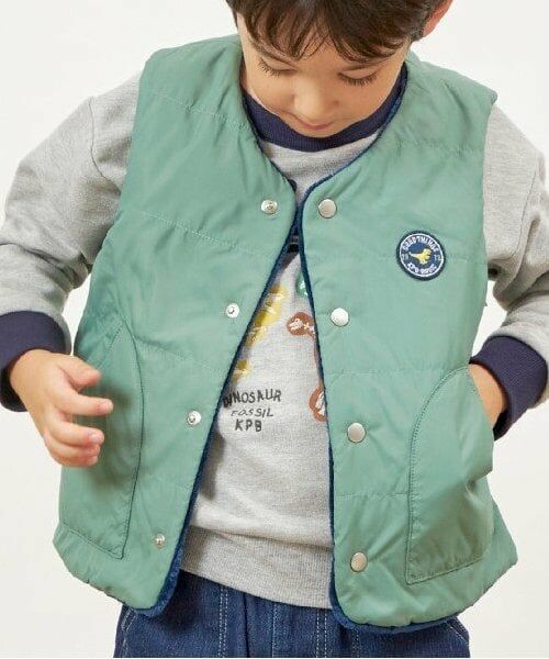 KP / ケーピー ダウンジャケット・ベスト | KPBOY 恐竜リバーシブル裏ボア中綿ベスト(80～130) | 詳細2