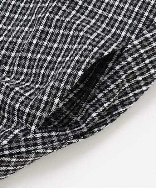 KP / ケーピー ミニ丈・ひざ丈ワンピース | 音符刺シュウ チェックジャンパースカート | 詳細5