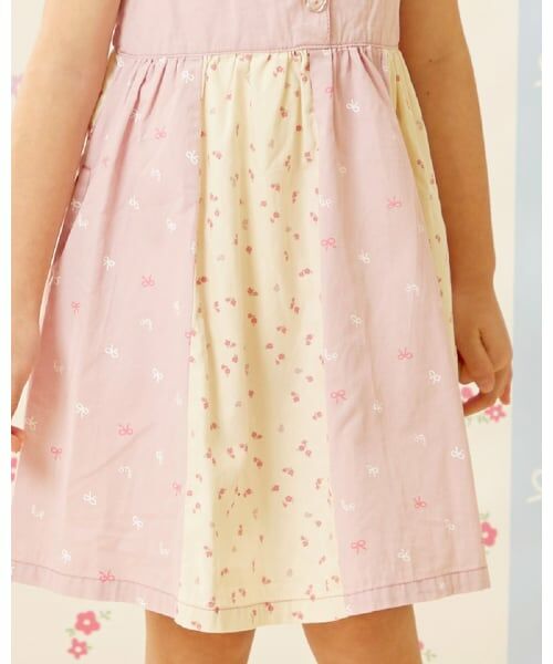 KP / ケーピー ミニ丈・ひざ丈ワンピース | デニム総柄プリント ジャンパースカート | 詳細18