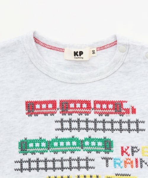 KP / ケーピー Tシャツ | 電車柄クロス刺しゅう 長袖Tシャツ | 詳細2