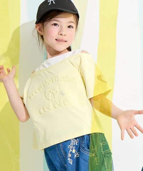 KP / ケーピー Tシャツ | エンボス加工ロゴ 肩見せTシャツ（レモン イエロー）
