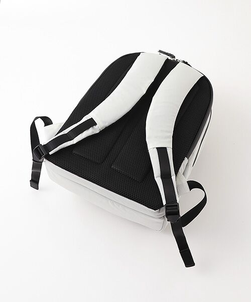 LA BAGAGERIE / ラ バガジェリー リュック・バックパック | 【veganview】crinkle nylon backpack Msize | 詳細5