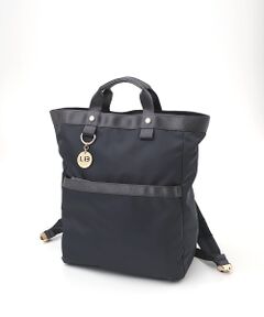 LA BAGAGERIE / ラ バガジェリー リュック・バックパック | チャーム付き　ナイロンスクエアリュック