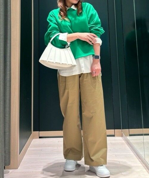 LACOSTEテニススカートラムレザーバッグ ファッションショー テニススカートラムレザーバッグ