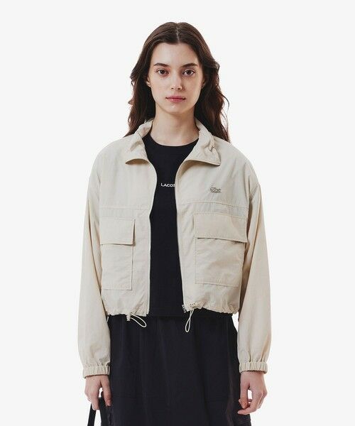 LACOSTE/ラコステ 撥水 ショート&ワイドシルエット スタンドカラーナイロンブルゾン オフホワイト 36(M) LACOSTE/ラコステ 撥水 ショート&ワイドシルエット スタンドカラーナイロンブルゾン オフホワイト 36(M)