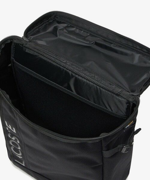 セール】 フィールラコステ コーデュラスクエアフォルムバック