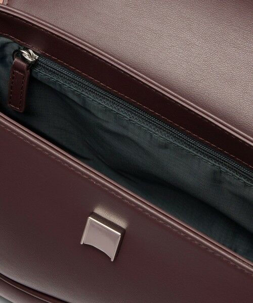 LACOSTE / ラコステ ショルダーバッグ | ローラ カーブラインレザーショルダーバッグ | 詳細3