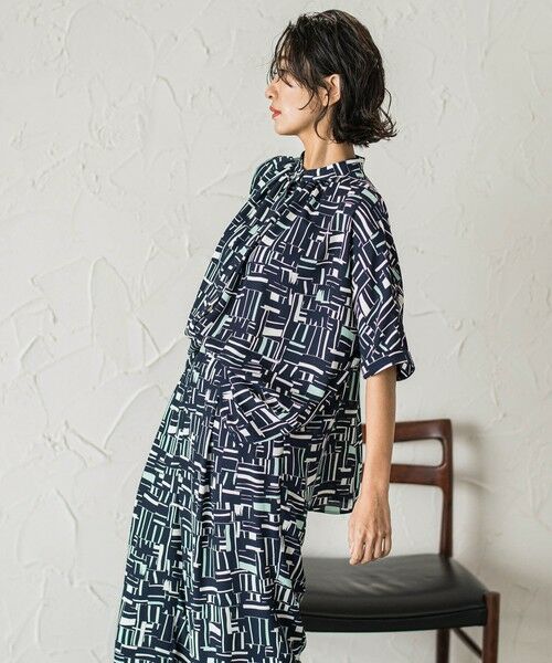 la.f...(大きいサイズ) / ラ・エフ(おおきいサイズ) シャツ・ブラウス | 【大きいサイズ】幾何柄ブラウス≪洗濯機で洗える≫ | 詳細11