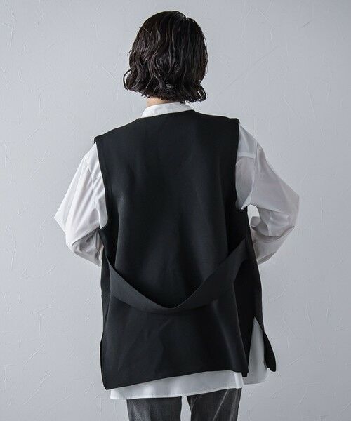 la.f...(大きいサイズ) / ラ・エフ(おおきいサイズ) ニット・セーター | 【大きいサイズ】""後姿もこなれ感""スポンディッシュニットジレ≪手洗い可能≫ | 詳細9