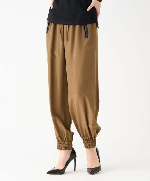 LANVIN COLLECTION / ランバン コレクション その他パンツ | キュプラシルクドロストパンツ | 詳細4