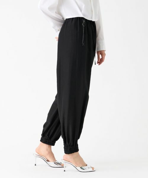 LANVIN COLLECTION / ランバン コレクション その他パンツ | キュプラシルクドロストパンツ | 詳細8