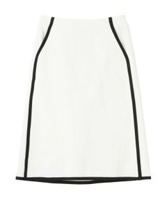 パイピングドビーストレッチスカート