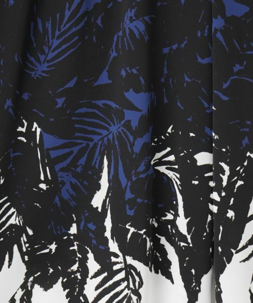 LANVIN COLLECTION / ランバン コレクション その他パンツ | リーフプリントパンツ | 詳細15