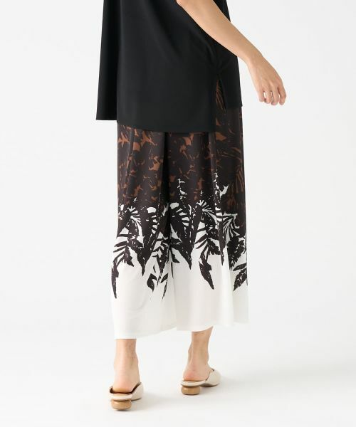 LANVIN COLLECTION / ランバン コレクション その他パンツ | リーフプリントパンツ | 詳細3