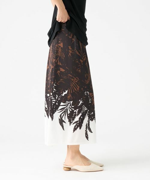 LANVIN COLLECTION / ランバン コレクション その他パンツ | リーフプリントパンツ | 詳細4
