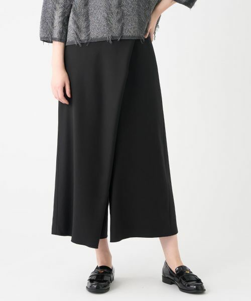 LANVIN COLLECTION / ランバン コレクション その他パンツ | バックサテンラップパンツ | 詳細1