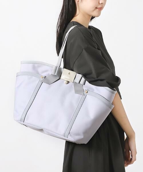 LANVIN en Bleu(バッグ) / ランバンオンブルー(バッグ) トートバッグ | ジュール　トートバッグ ネイビー4 | 詳細12