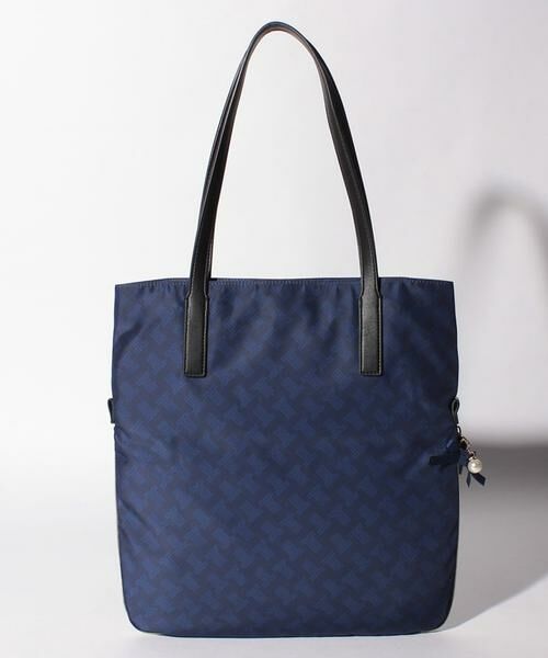 ロゴプリントハトメトート（バッグ）｜BLUE LABEL CRESTBRIDGE