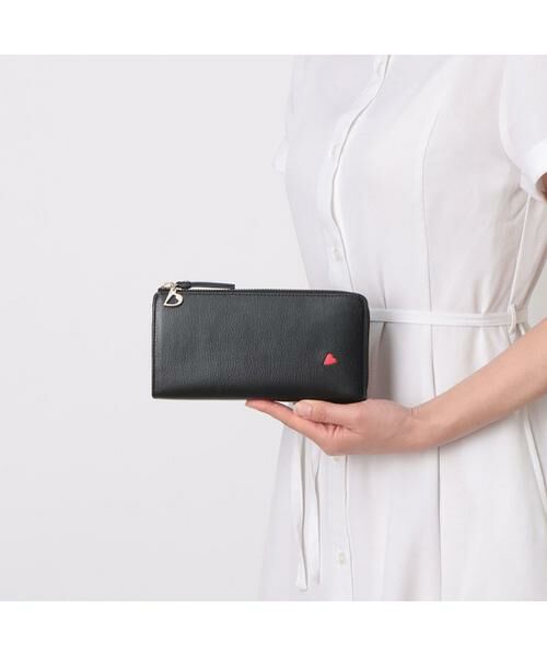 ランバン オン ブルー LANVIN en Bleu カルラ Lファスナー長財布