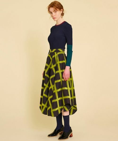 LANVIN en Bleu / ランバン オン ブルー ロング・マキシ丈スカート | ブラッシュドチェックフレアスカート | 詳細1