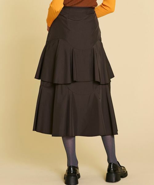 LANVIN en Bleu / ランバン オン ブルー ロング・マキシ丈スカート | メモリータッサーカーブティアードスカート | 詳細3