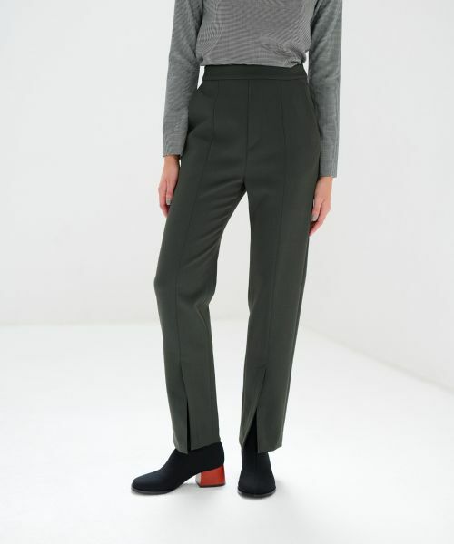 LANVIN en Bleu / ランバン オン ブルー その他パンツ | フロントスリットスリムパンツ(グリーン)