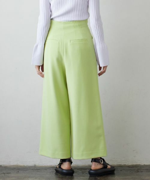 LANVIN en Bleu / ランバン オン ブルー その他パンツ | 【セットアップ対応商品】ダブルクロスクロップドパンツ | 詳細2