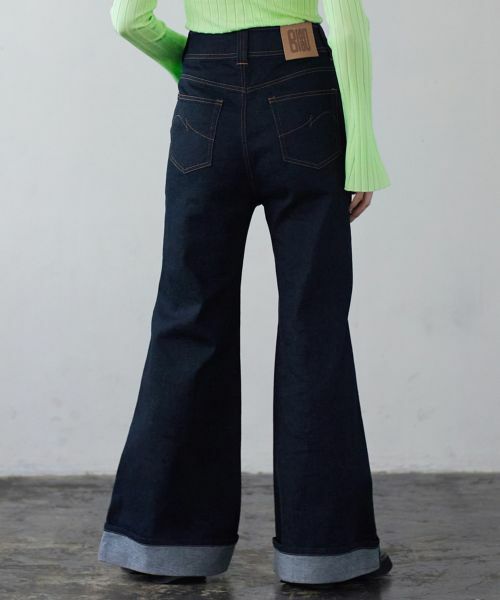 LANVIN en Bleu / ランバン オン ブルー その他パンツ | ロールアップフレアデニムパンツ | 詳細3