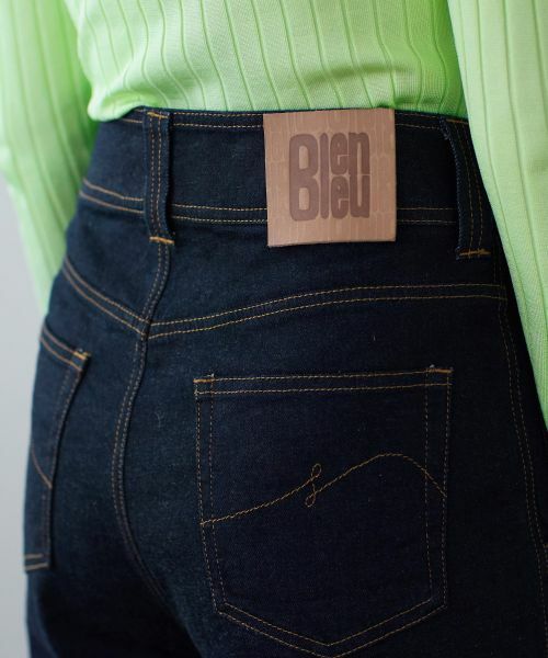 LANVIN en Bleu / ランバン オン ブルー その他パンツ | ロールアップフレアデニムパンツ | 詳細4