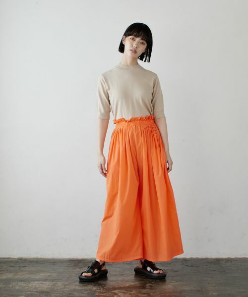 LANVIN en Bleu / ランバン オン ブルー その他パンツ | 速乾ナイロンピンタッククロップドパンツ | 詳細7