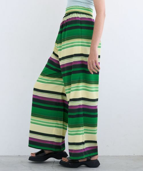 LANVIN en Bleu / ランバン オン ブルー その他パンツ | 【sweet 6月号掲載】Piscineプリントウエストゴムパンツ | 詳細4