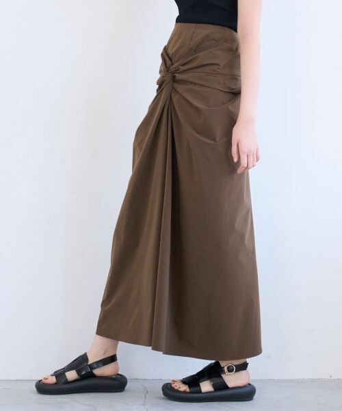 LANVIN en Bleu / ランバン オン ブルー ロング・マキシ丈スカート | ツイストドレープスカート | 詳細4