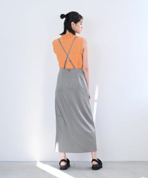 LANVIN en Bleu / ランバン オン ブルー ロング・マキシ丈スカート | エンボスサテンミニマルフレアスカート | 詳細8