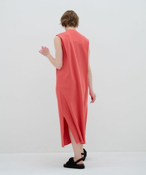 LANVIN en Bleu / ランバン オン ブルー ドレス | タックショルダーニットワンピース | 詳細11