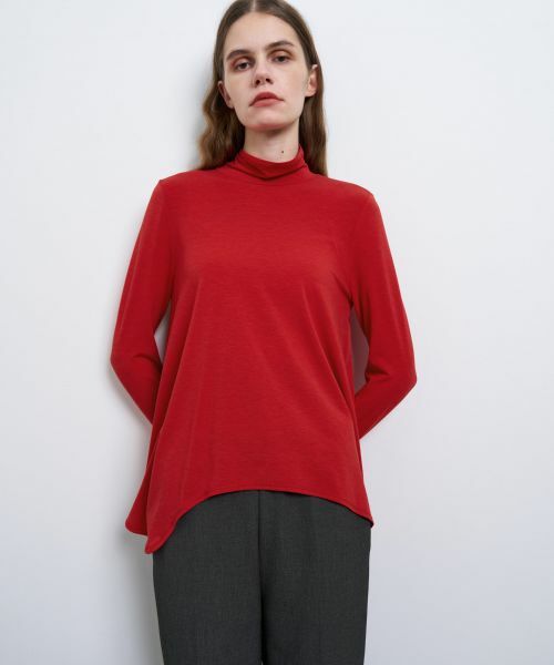 LANVIN en Bleu / ランバン オン ブルー Tシャツ | アシンメカーブヘムカットソー | 詳細11