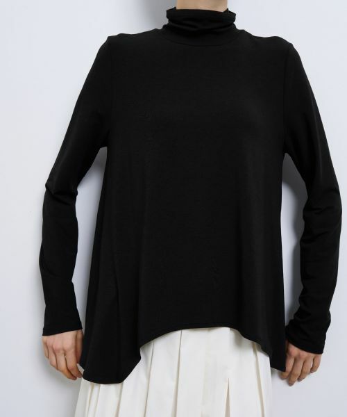 LANVIN en Bleu / ランバン オン ブルー Tシャツ | アシンメカーブヘムカットソー | 詳細22