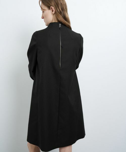 LANVIN en Bleu / ランバン オン ブルー ドレス | ボトルネックコクーンスリーブワンピース | 詳細5